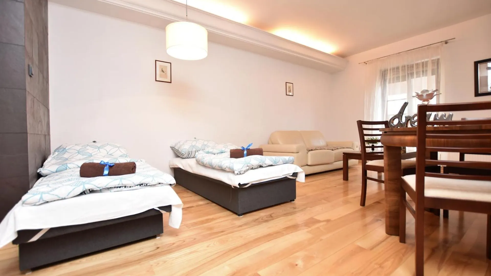 City Central Apartments Vratislav